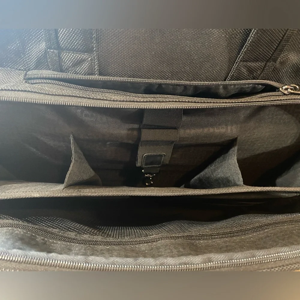 Brookstone Checkpoint Friendly Ballistic Nylon Laptop Bag Briefcase w FREE Gift